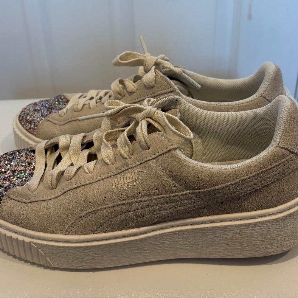 Puma Women's Sneakers in Cream with Glitter Toe
